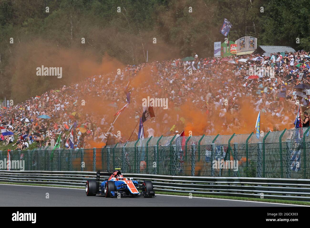 Esteban Ocon (FRA) Manor Racing MRT05. Grand Prix de Belgique, samedi 27 août 2016. Spa-Francorchamps, Belgique. Banque D'Images