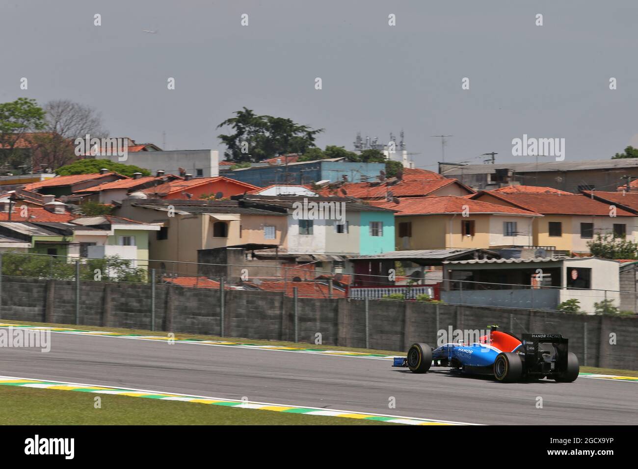 Esteban Ocon (FRA) Manor Racing MRT05. Grand Prix brésilien, vendredi 11 novembre 2016. Sao Paulo, Brésil. Banque D'Images