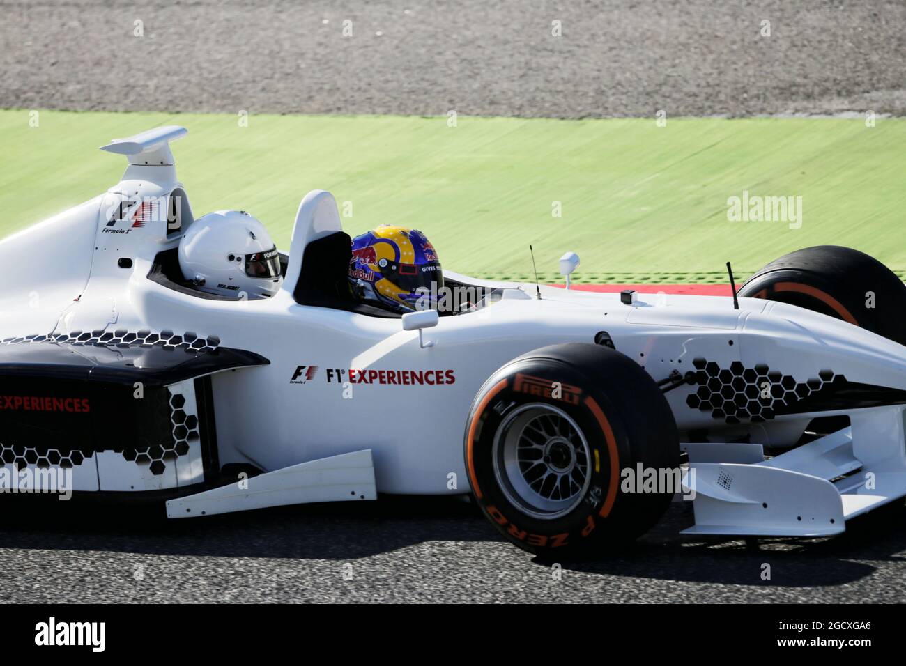 Patrick Friesacher (AUT) en F1 deux places, fait l'expérience d'une voiture de course. Grand Prix d'Espagne, samedi 13 mai 2017. Barcelone, Espagne. Banque D'Images