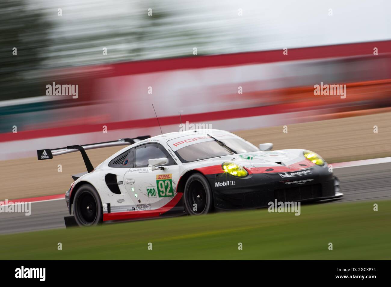 Michael Christensen (DEN) / Kevin estre (FRA) #92 équipe Porsche GT, Porsche 911 RSR. Championnat du monde d'endurance FIA, Round 4, Dimanche 16 juillet 2017. Nurburgring, Allemagne. Banque D'Images