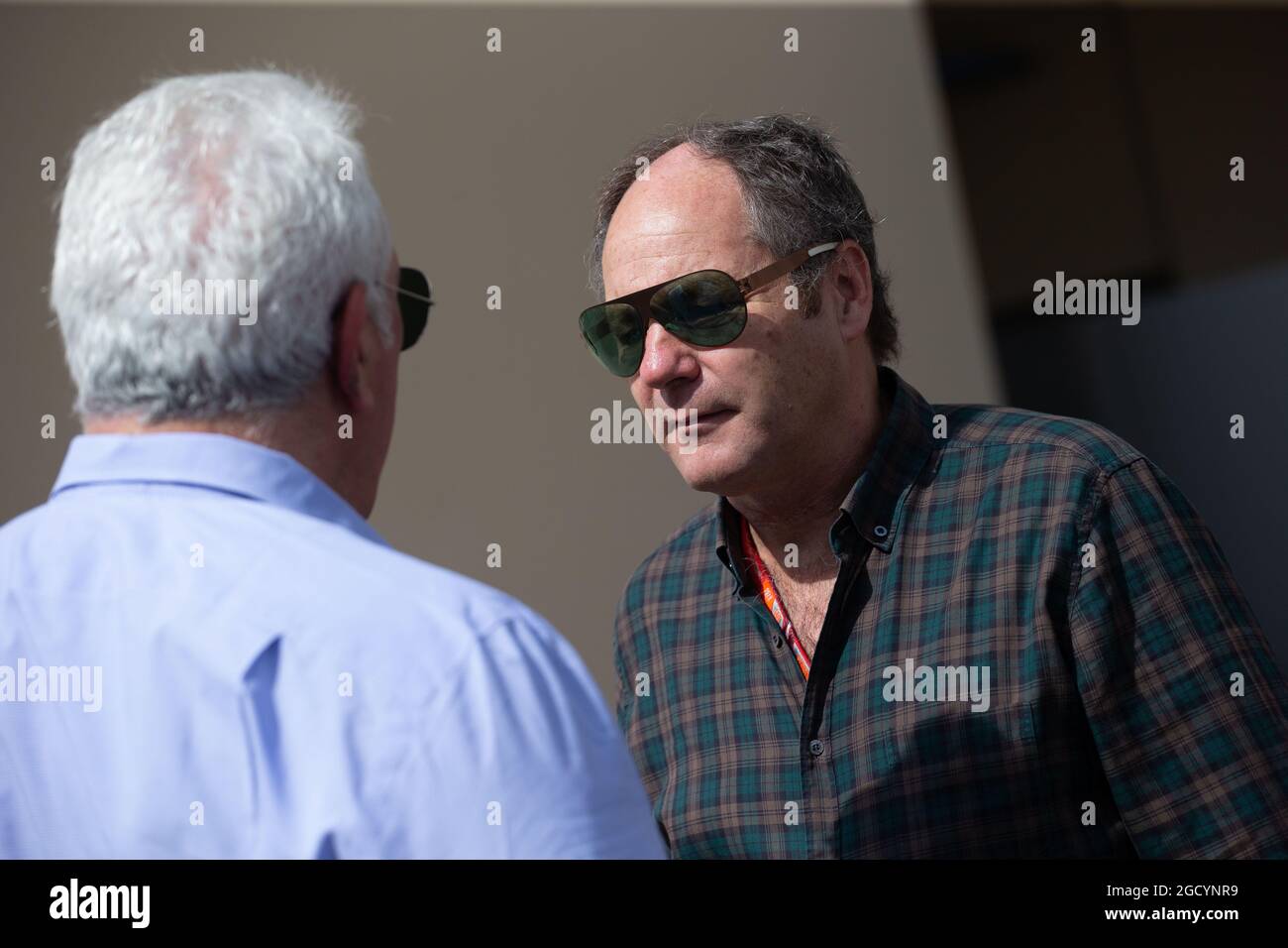 (De gauche à droite) : Lawrence Ret (CDN) Racing point Force India F1 Team Investor avec Gerhard Berger (AUT). Grand Prix d'Abu Dhabi, dimanche 25 novembre 2018. Yas Marina circuit, Abu Dhabi, Émirats Arabes Unis. Banque D'Images