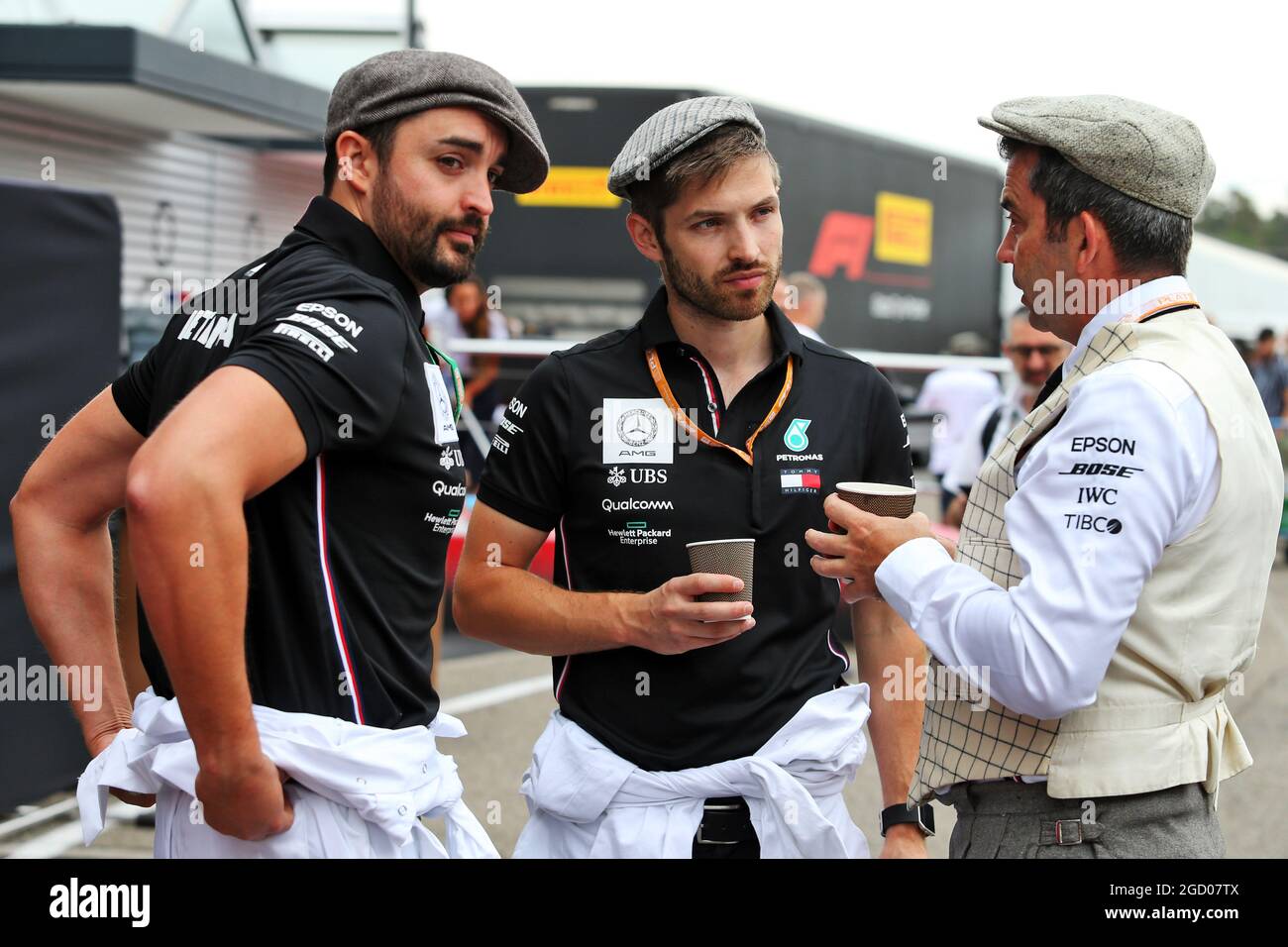 Mercedes AMG F1 en vetements vintage. Grand Prix d Allemagne samedi 27 juillet 2019. Hockenheim Allemagne Photo Stock Alamy