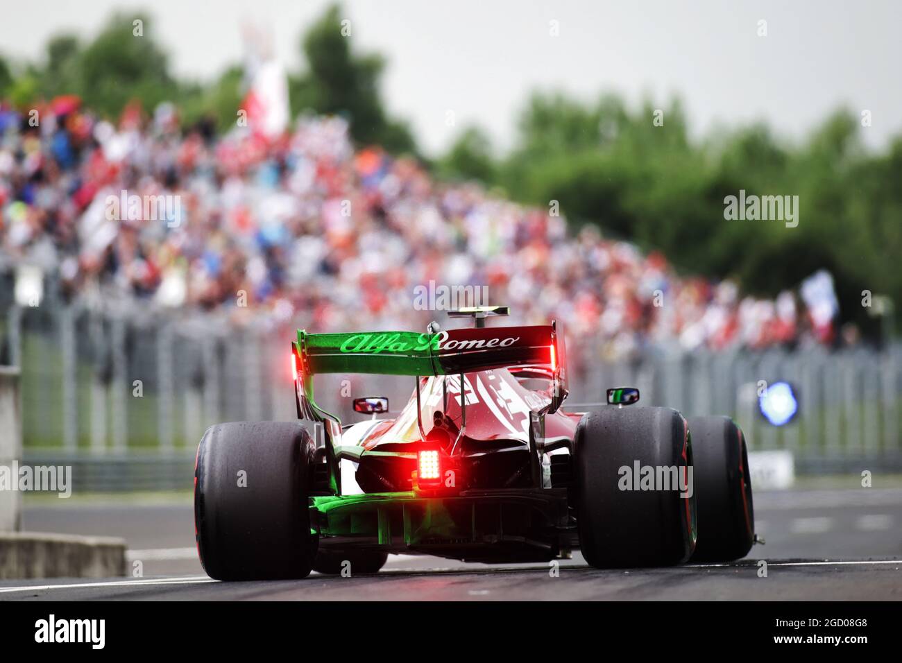 Antonio Giovinazzi (ITA) Alfa Romeo Racing C38 avec peinture à écoulement sur l'aile arrière et diffuseur. Grand Prix de Hongrie, vendredi 2 août 2019. Budapest, Hongrie. Banque D'Images