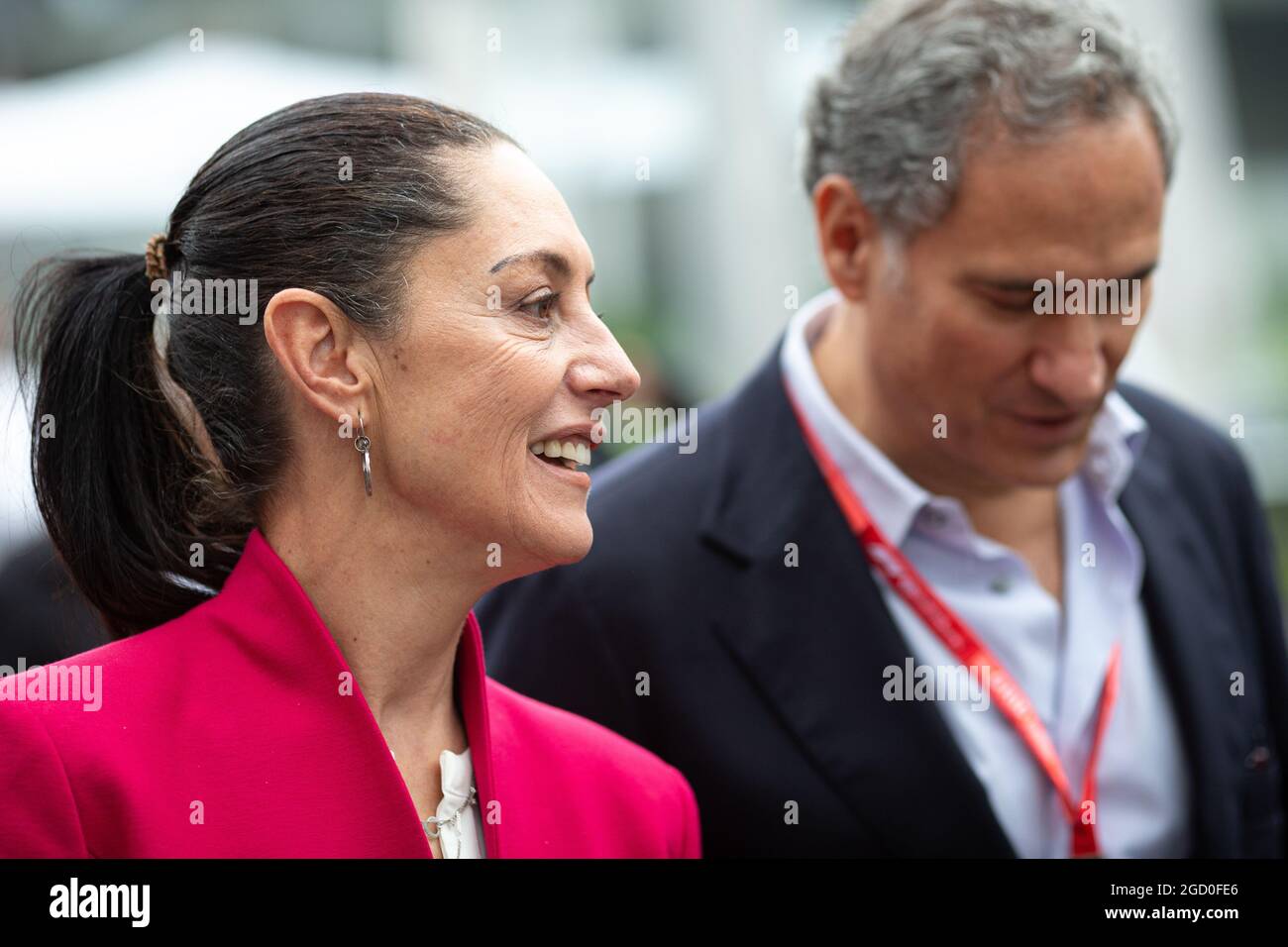 (De gauche à droite) : Claudia Sheinbaum (MEX) Maire de Mexico avec Alejandro Soberon (MEX) Président et PDG du Groupe CIE et Président de Formule 1 Gran Premio de Mexico. Grand Prix du Mexique, jeudi 24 octobre 2019. Mexico, Mexique. Banque D'Images