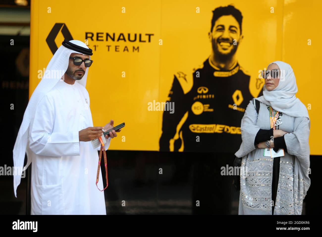 Ambiance de paddock. Grand Prix d'Abu Dhabi, vendredi 29 novembre 2019. Yas Marina circuit, Abu Dhabi, Émirats Arabes Unis. Banque D'Images