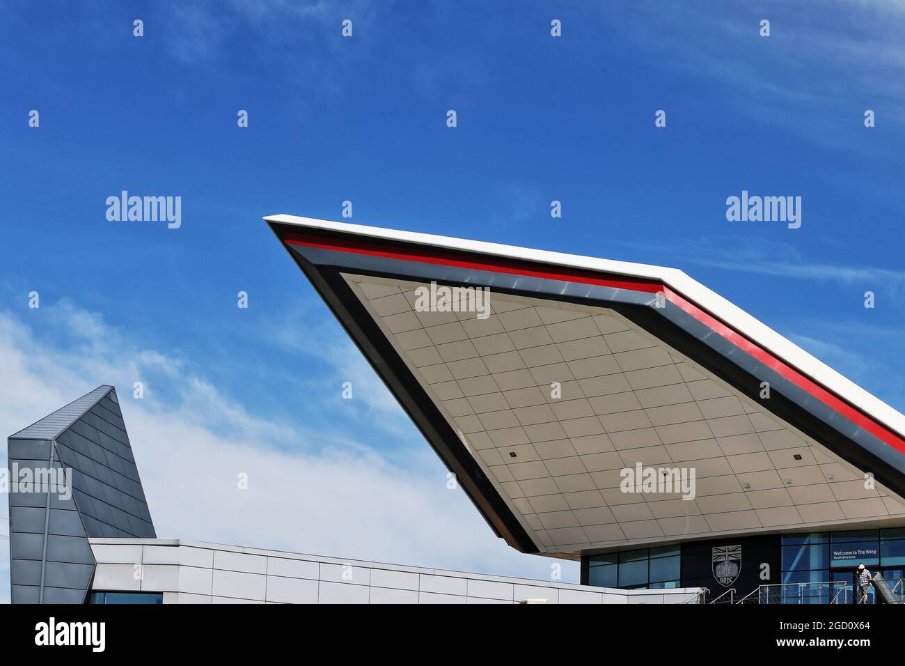Circuit atmosphère - bâtiment de l'aile. Grand Prix de Grande-Bretagne, jeudi 30 juillet 2020. Silverstone, Angleterre. Banque D'Images