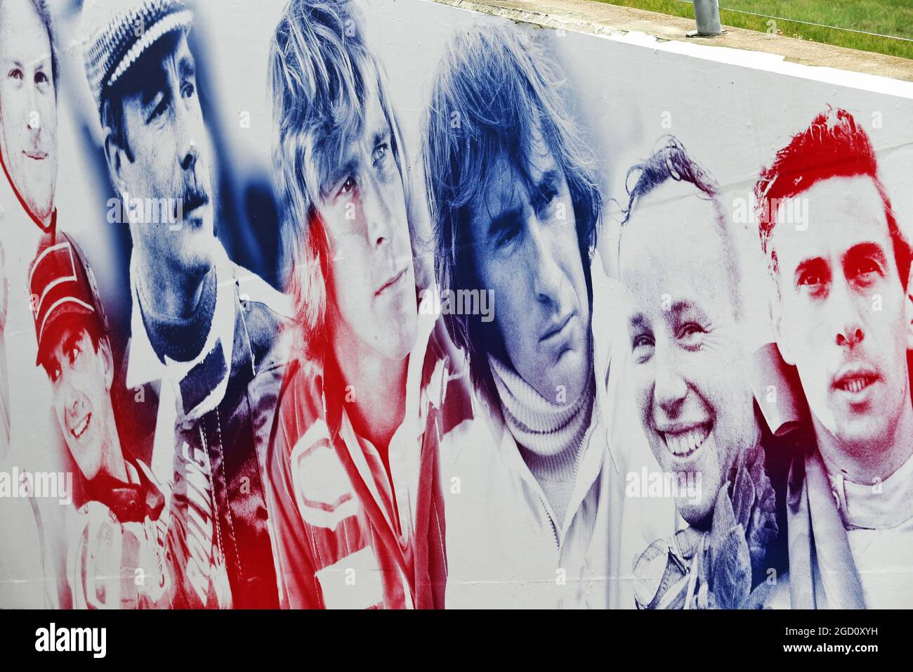 Circuit atmosphère - Murial des champions du monde de F1 britanniques. Grand Prix du 70e anniversaire, jeudi 6 août 2020. Silverstone, Angleterre. Banque D'Images