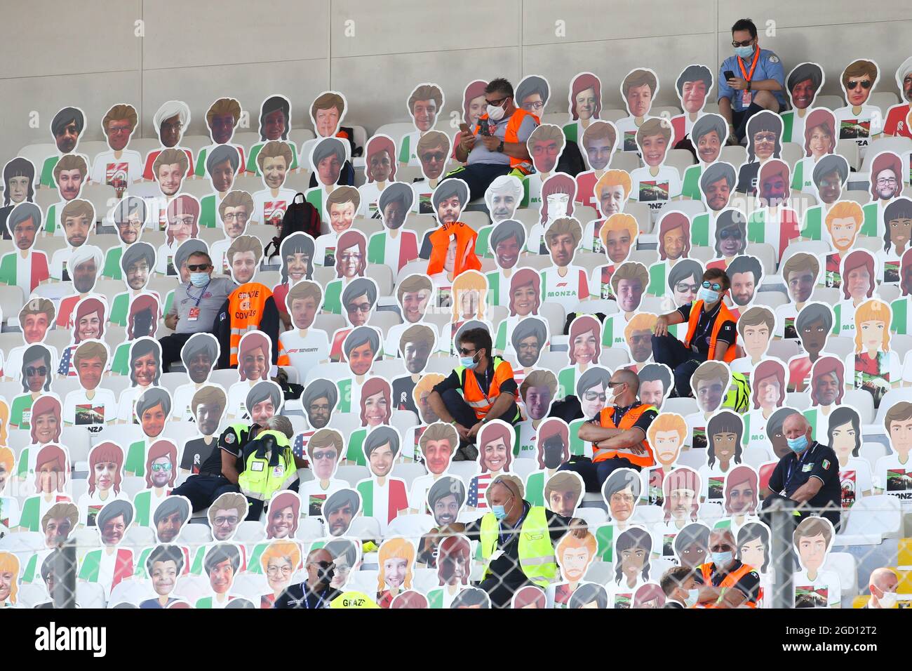Atmosphère de circuit - les principaux travailleurs dans la tribune. Grand Prix d'Italie, dimanche 6 septembre 2020. Monza Italie. Image de pool FIA pour usage éditorial uniquement Banque D'Images