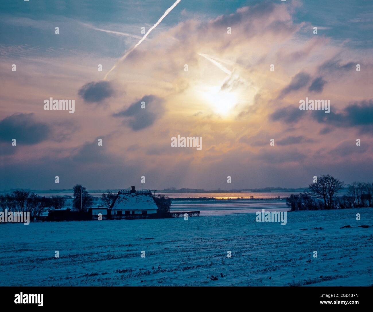 Ancienne ferme sur ALS, Danemark, en hiver Banque D'Images