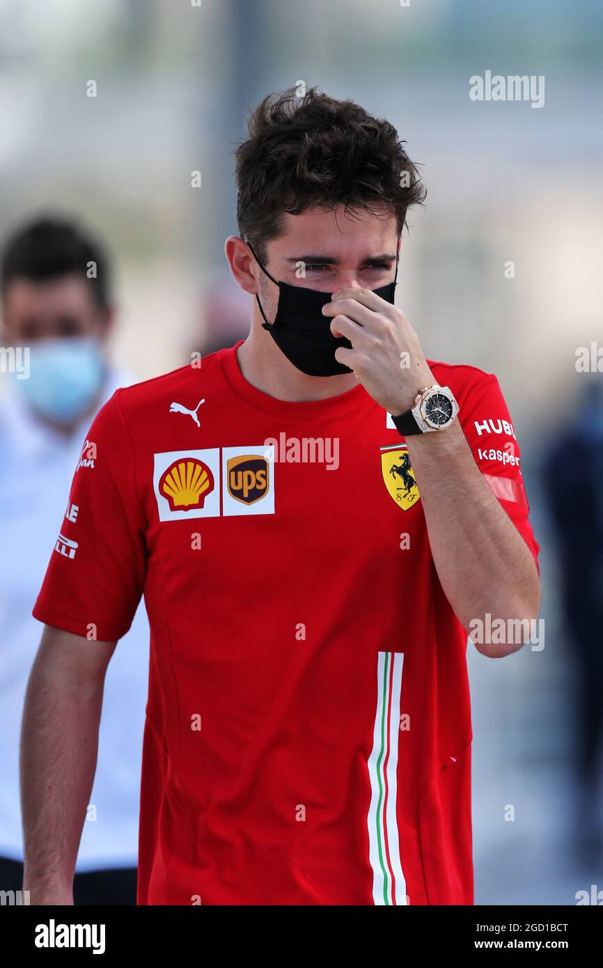 Charles Leclerc (mon) Ferrari. Grand Prix d'Abu Dhabi, jeudi 10 décembre 2020. Yas Marina circuit, Abu Dhabi, Émirats Arabes Unis. Banque D'Images