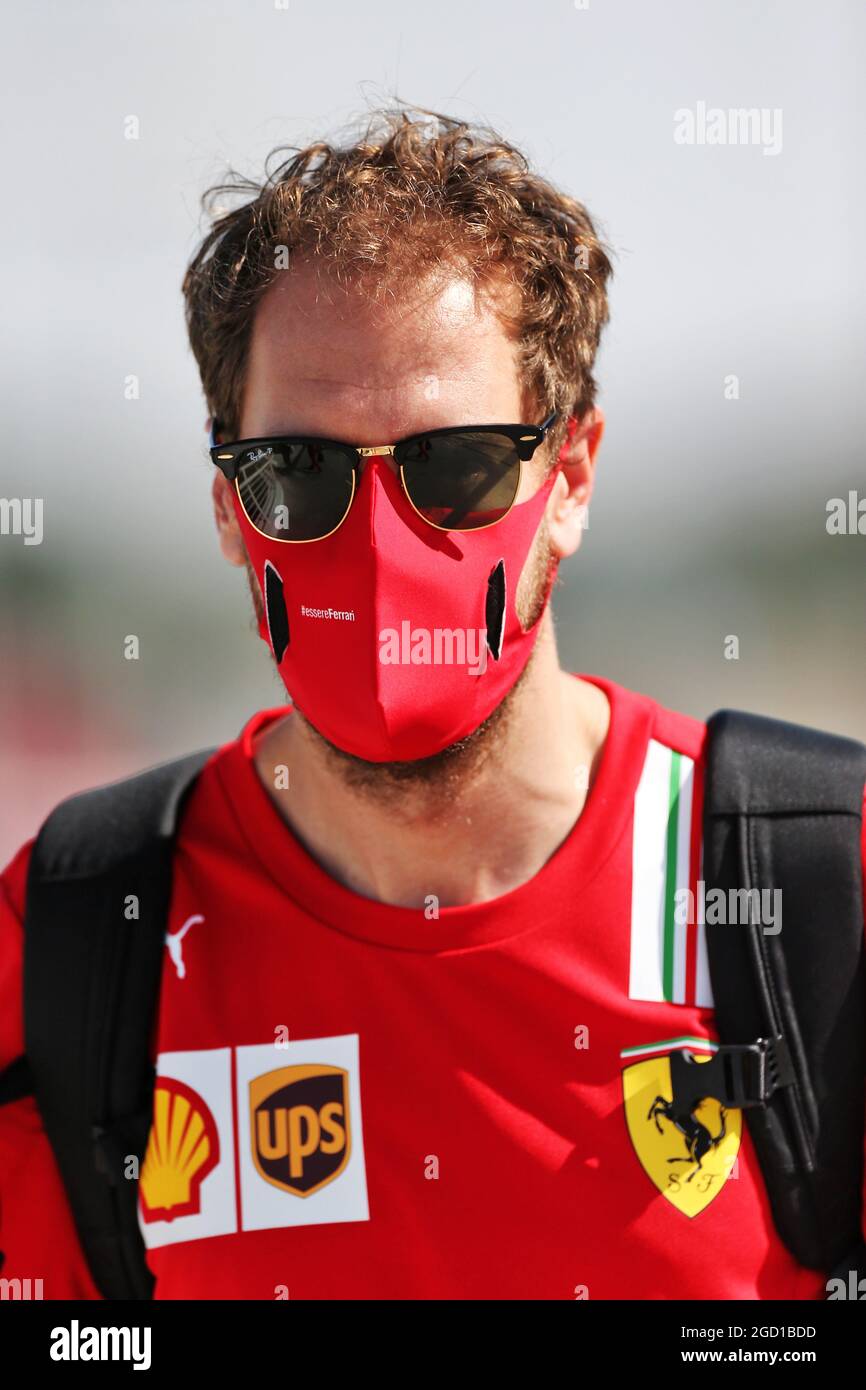 Sebastian Vettel (GER) Ferrari. Grand Prix d'Abu Dhabi, jeudi 10 décembre 2020. Yas Marina circuit, Abu Dhabi, Émirats Arabes Unis. Banque D'Images