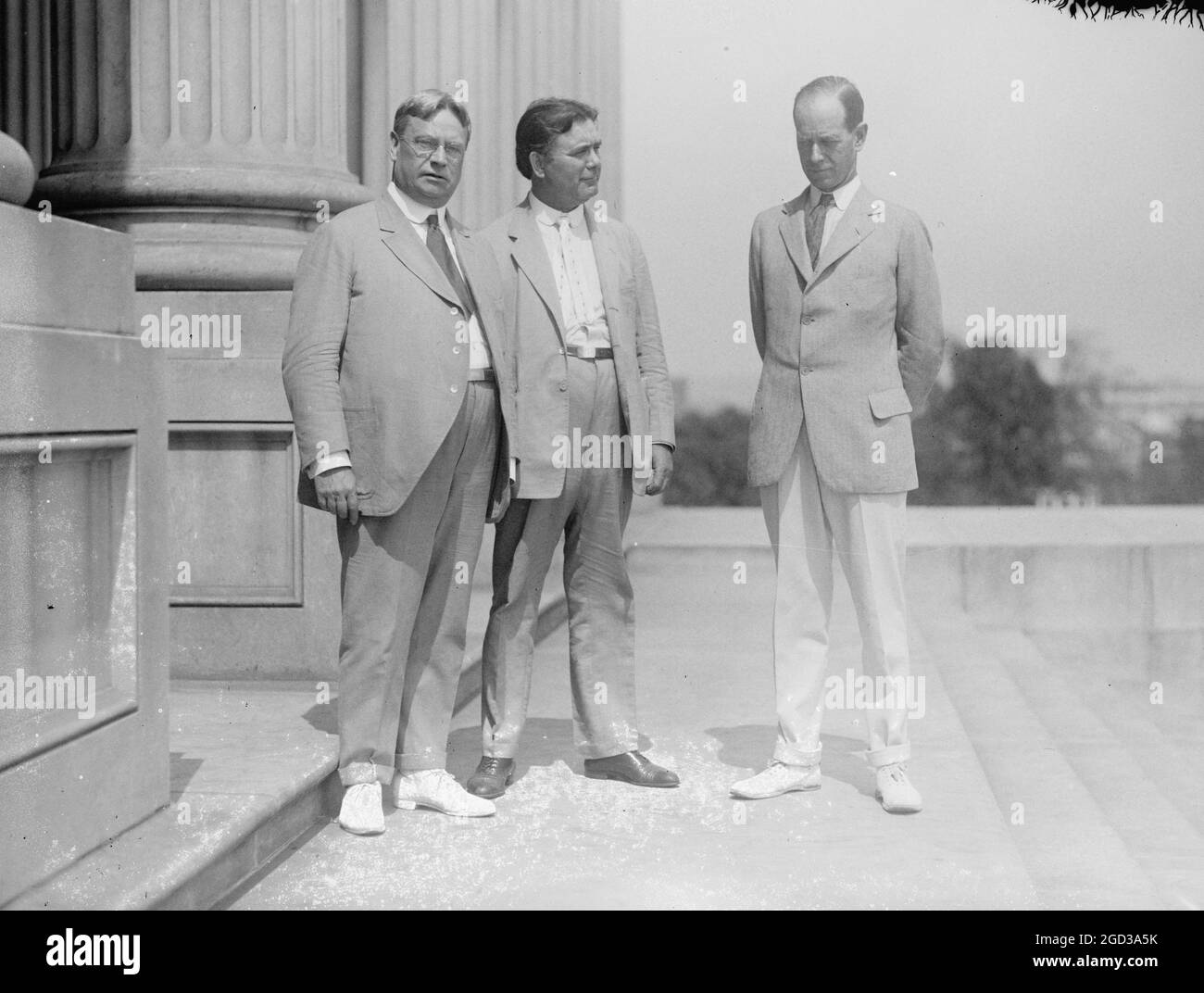 Le sénateur Hiram Johnson, William E. Borah et Medire McCormick ca. Entre 1909 et 1920 Banque D'Images