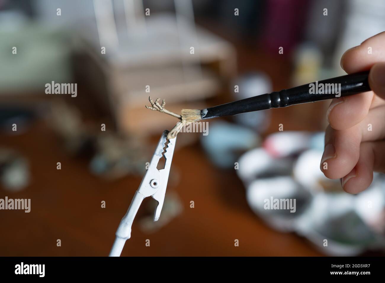 Peinture miniature avec technique de brosse sèche Banque D'Images
