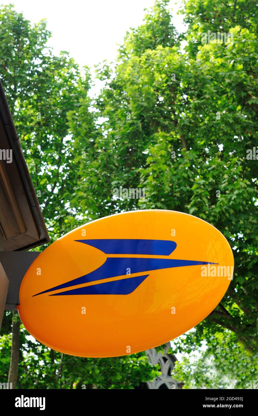 La poste logo france Banque de photographies et d’images à haute ...