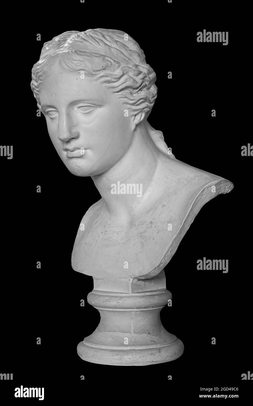 Copie en gypse de l'ancienne statue tête de Vénus isolée sur fond noir. Plâtre sculpture visage de femme Banque D'Images
