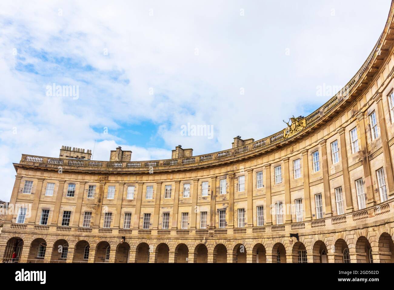 L'hôtel Buxton Crescent, récemment ouvert en tant qu'hôtel 5 étoiles après une rénovation complète. Géré par Ensana Hotels Banque D'Images