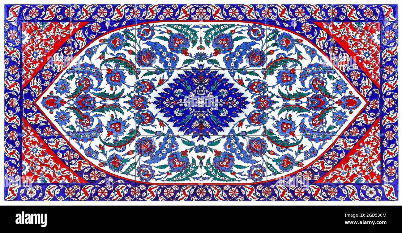 De vieux carreaux de style iznik se trouvent dans tous les bâtiments historiques d'Istanbul Banque D'Images