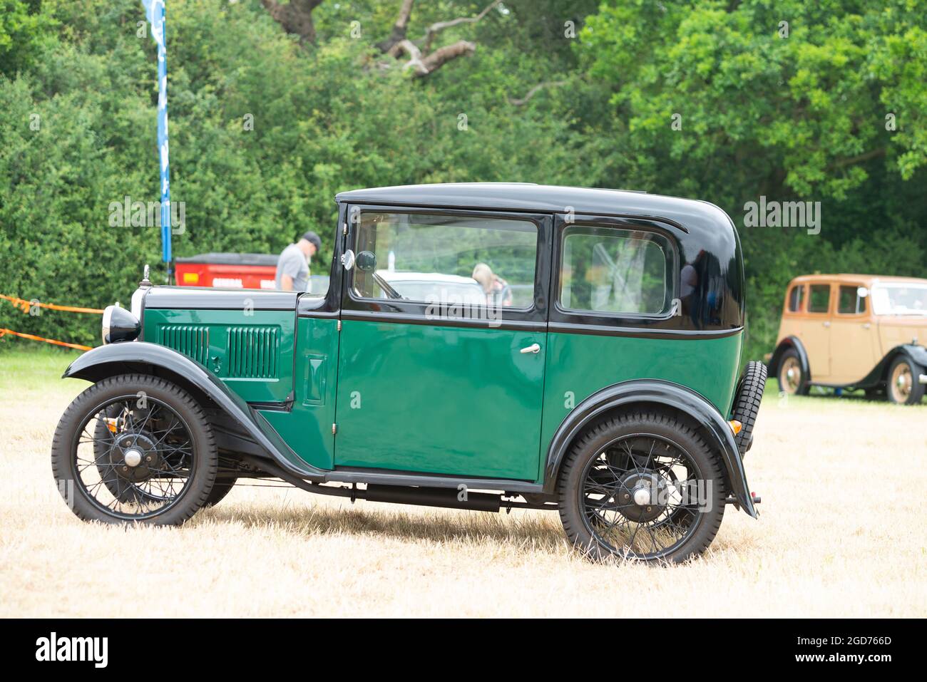 Rochford, Essex, Royaume-Uni - 27 juin 2021 : spectacle de voitures classiques de Rochford organisé sur les pelouses, Essex. Banque D'Images