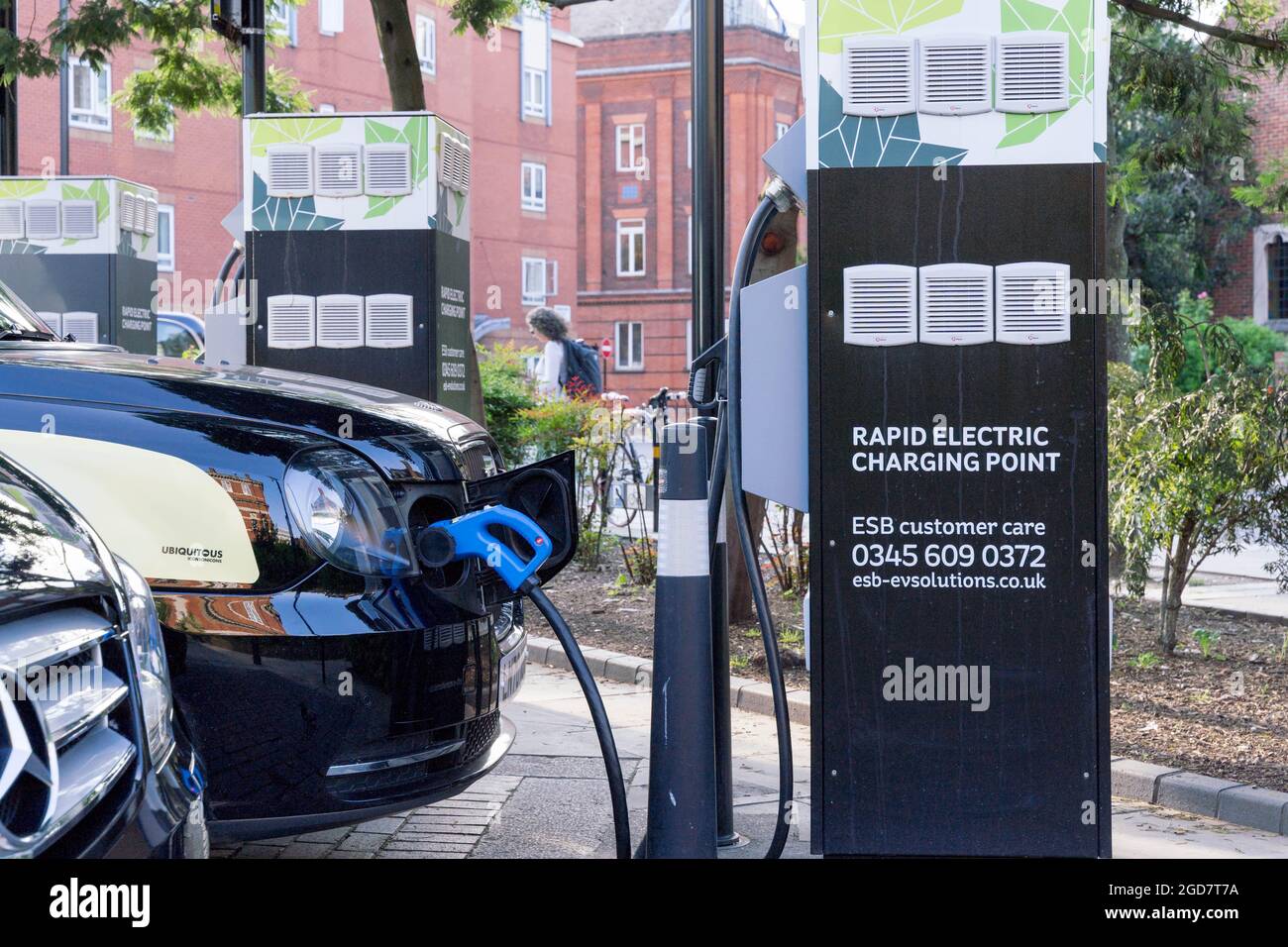 Point de recharge électrique rapide, station de recharge de taxi électronique London City of Westminster England Banque D'Images