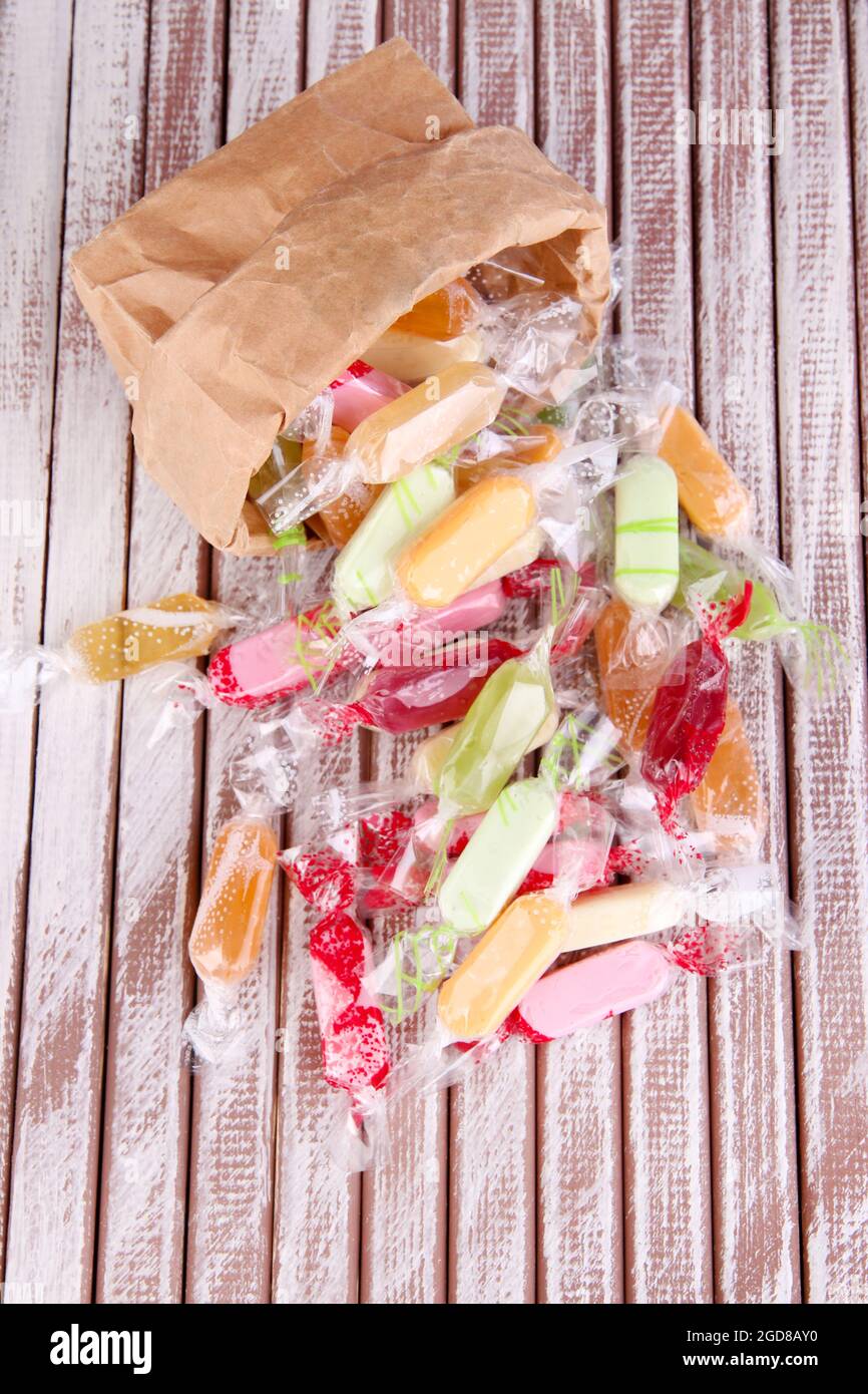 Emballages de bonbons en papier brun Banque de photographies et d