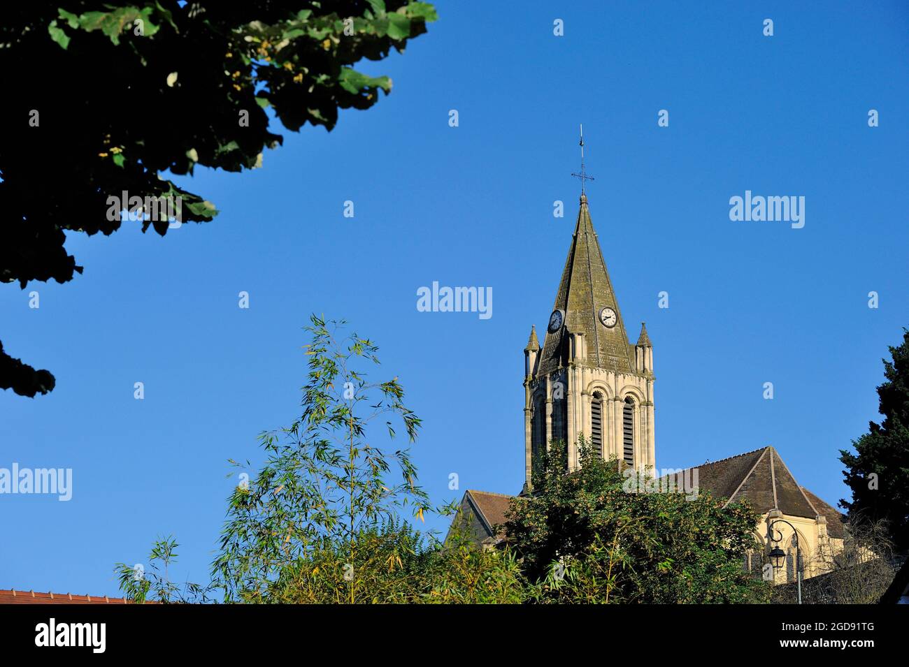 FRANCE, YVELINES (78) CONFLANS-SAINTE-HONORINE, ÉGLISE SAINT-MACLOU Banque D'Images