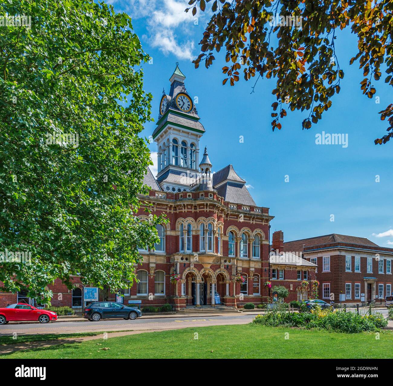 Grantham, Lincolnshire, Angleterre Royaume-Uni The Guildhall on St Peters Hill Banque D'Images