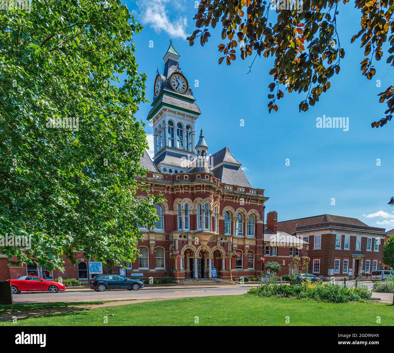 Grantham, Lincolnshire, Angleterre Royaume-Uni The Guildhall on St Peters Hill Banque D'Images