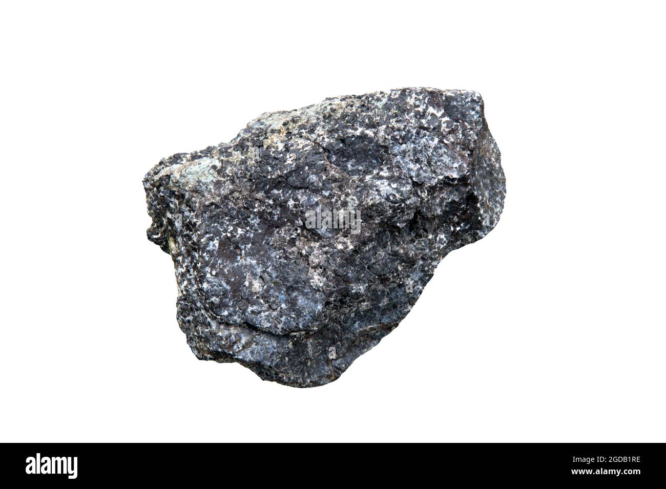 Un échantillon de chromite - un minéral cristallin composé principalement d'oxyde de fer et de composés d'oxyde de chrome. Banque D'Images