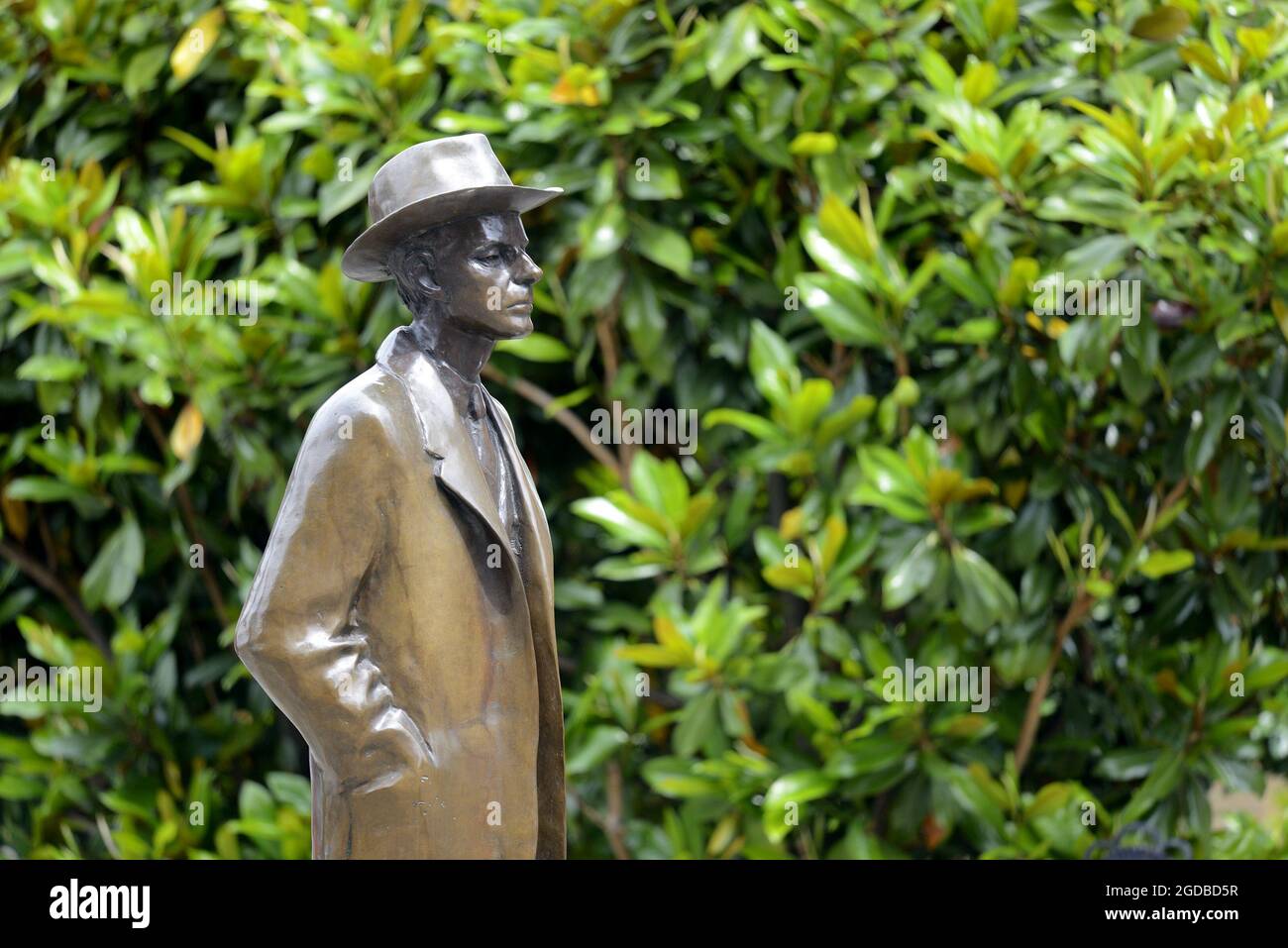 Londres, Angleterre, Royaume-Uni. Statue de Bela Bartok (1881-1945: Comopser hongrois) à l'extérieur de la station de métro South Kensington. 2004 copie d'un original à Budapest Banque D'Images