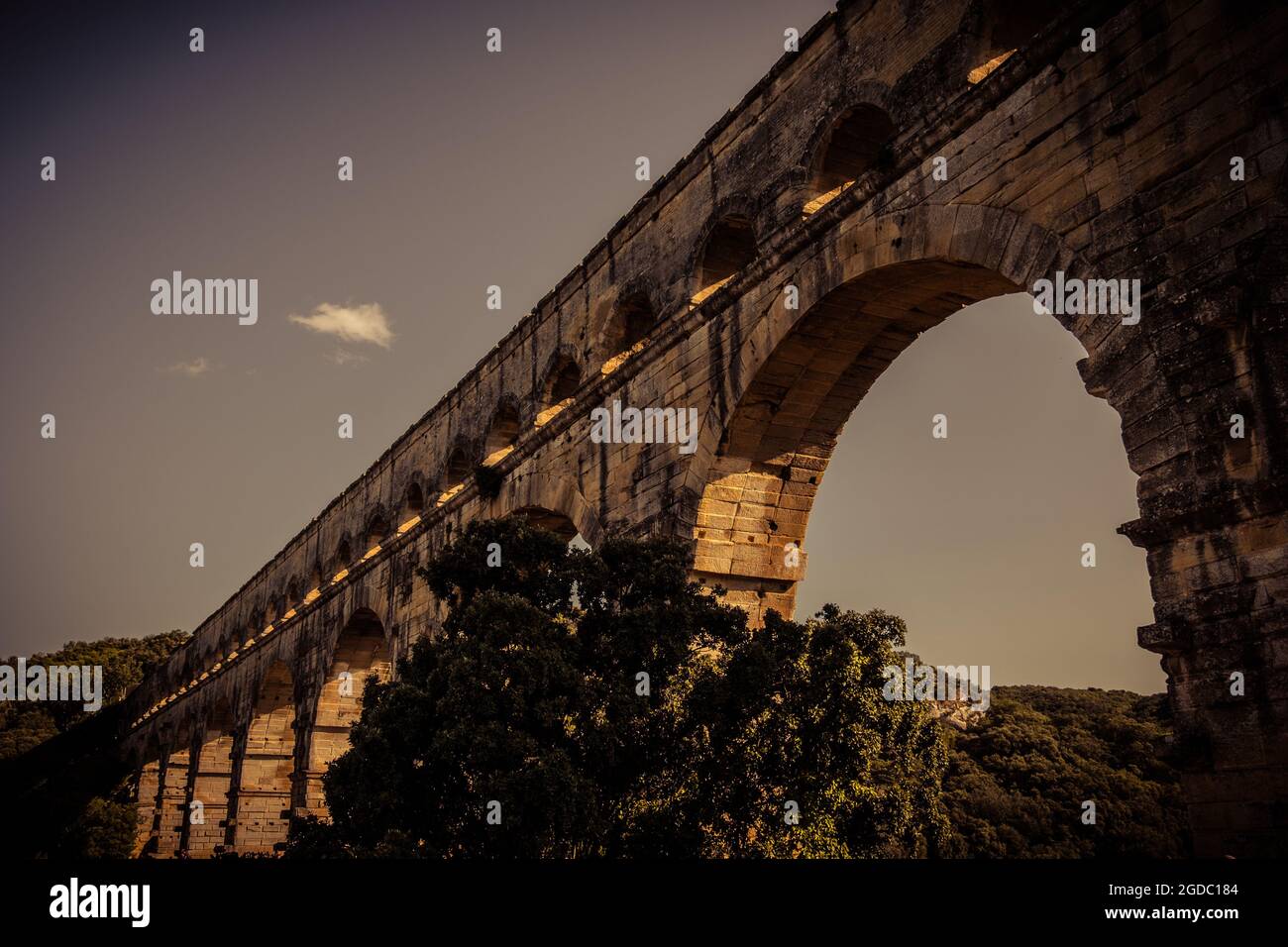 Vue sur le paysage du Pont du Gard, tourné à Herault, France Banque D'Images