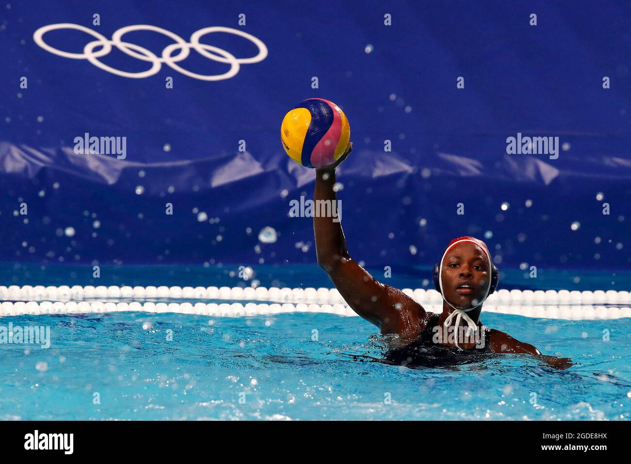 Tokyo, Kanto, Japon. 24 juillet 2021. Ashleigh Johnson, gardien de but de l'équipe des États-Unis (1) contre le Japon lors du match préliminaire du groupe B lors des Jeux Olympiques d'été de Tokyo 2020 au Tatsumi Water Polo Center. (Image de crédit : © David McIntyre/ZUMA Press Wire) Banque D'Images