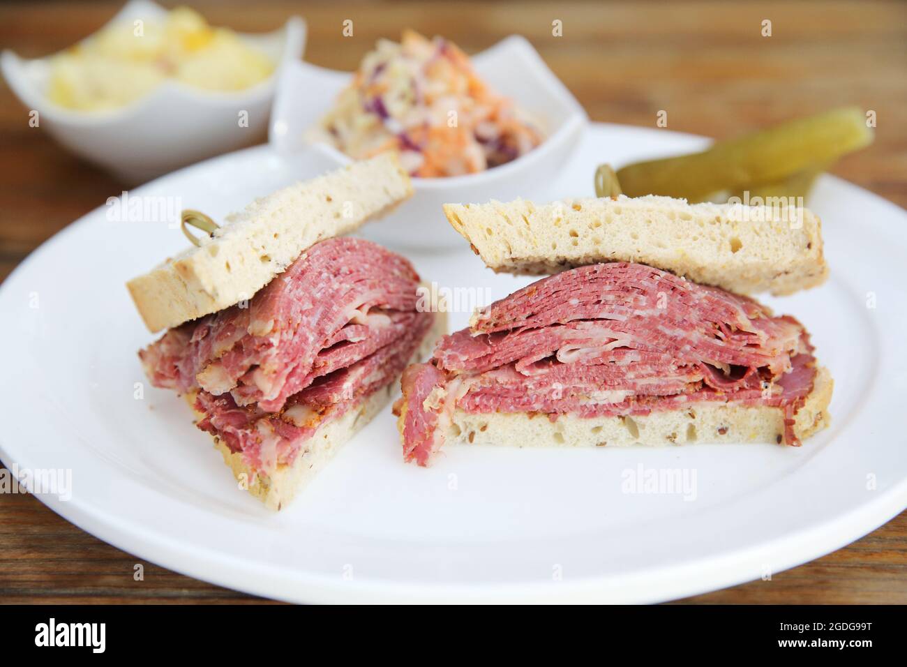 Pastrami de boeuf Banque de photographies et d’images à haute