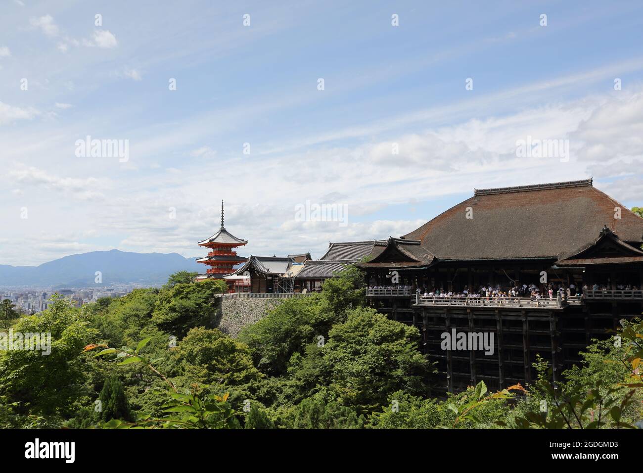 Kiyomizudera temple summer Banque de photographies et d’images à haute ...