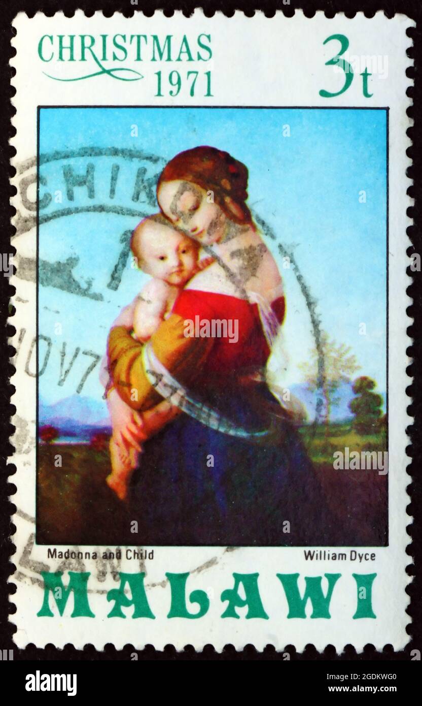 MALAWI - VERS 1971: Un timbre imprimé au Malawi montre Madona et enfant, peinture de William Dyce, artiste écossais, vers 1971 Banque D'Images