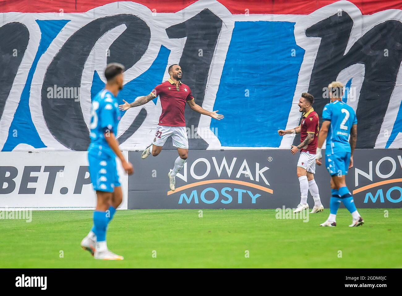 Felicio Brown Forbes de Wisla célèbre un but lors du match pré-saison entre Wisla Cracovie et SSC Napoli au City Stadium de Cracovie. (Score final ; Wisla Krakow 1:2 SSC Napoli) Banque D'Images