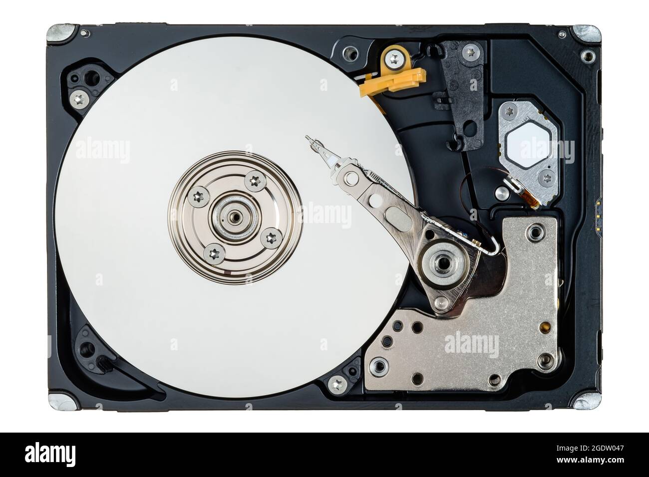 le disque dur d'un ordinateur disque dur disque de stockage de données sans écran montre disque magnétique et partie électronique à l'intérieur isolé dans un fond blanc Banque D'Images