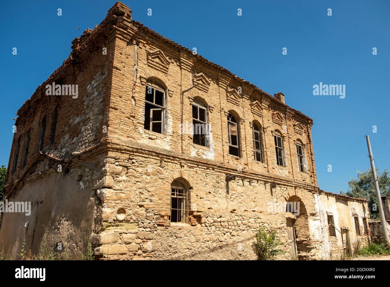Le village d'aksu, qui est relié au district de biga de la province de çanakkale en turquie. Il y a quelques maisons anciennes dans le village d'aksu. Banque D'Images