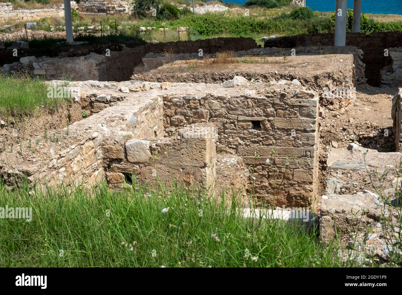 L'ancienne ville de Parion est située dans le village de Kemer dans le canton de Biga dans la province de Çanakkale en Turquie. Date de la visite 29 juillet 2021 Banque D'Images