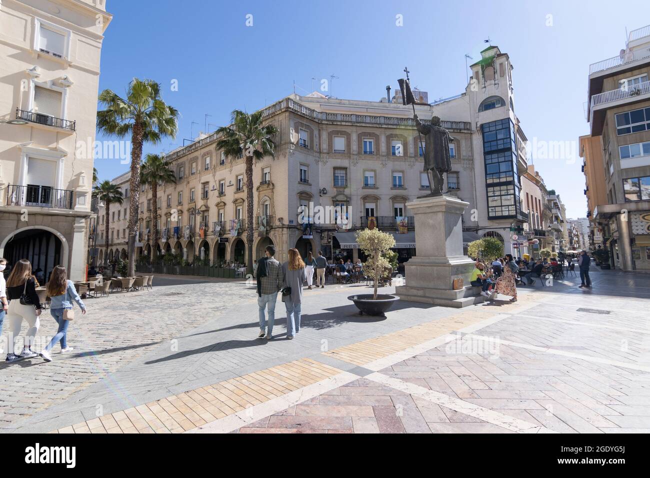Huelva, Espagne; 03.16.2021:place Nuns, avec une température de 20 degrés Banque D'Images