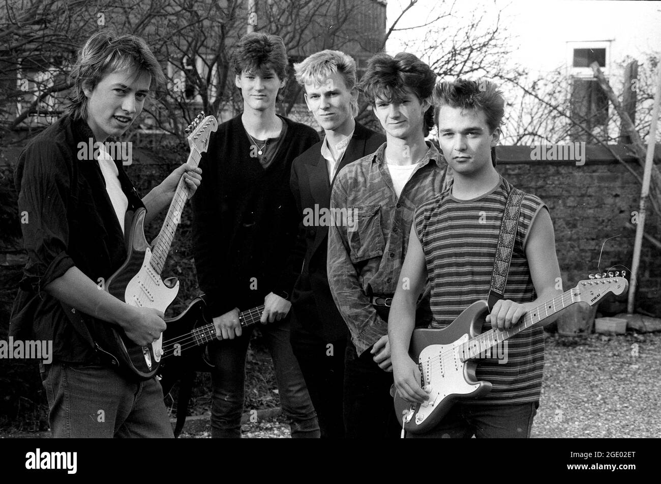 Membres du groupe des adolescents Yorkshire, Angleterre, Grande-Bretagne, Royaume-Uni 1985 Banque D'Images