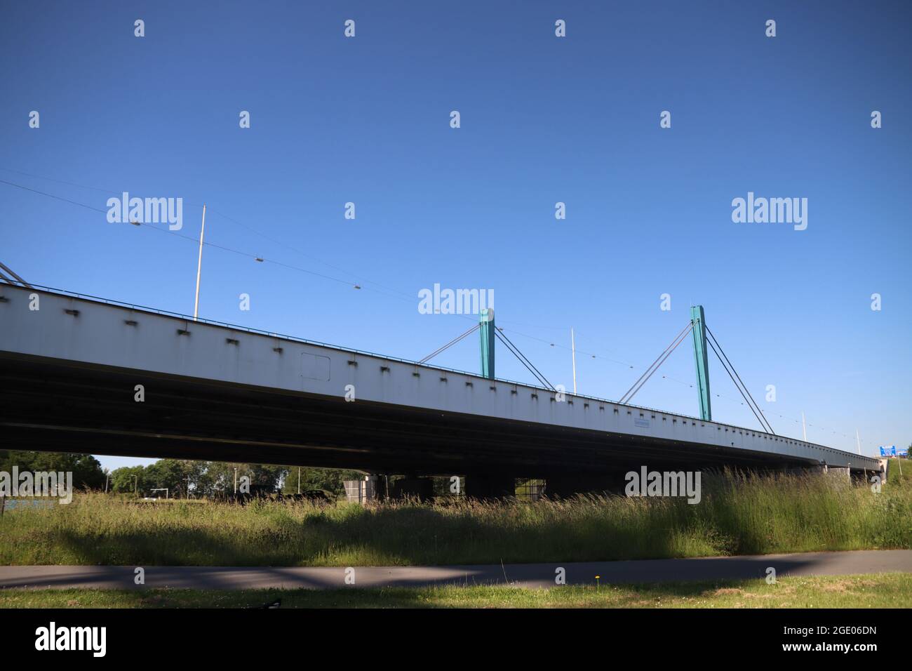 Galecopperbrug Brigde sur la route Amsterdam-Rijnkanaal à l'autoroute A12 d'Utrecht aux pays-Bas Banque D'Images