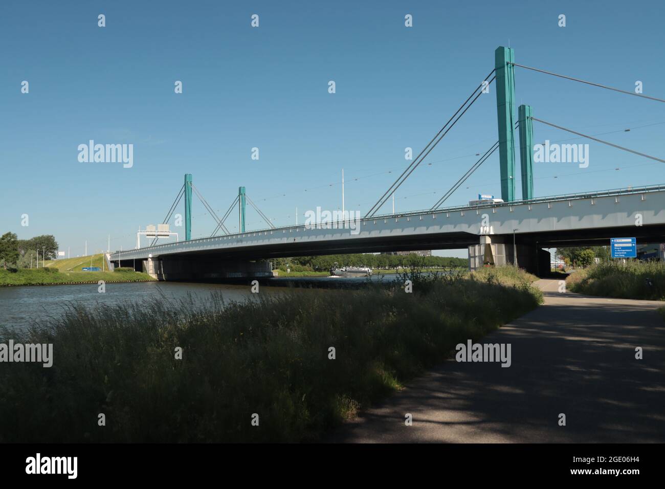 Galecopperbrug Brigde sur la route Amsterdam-Rijnkanaal à l'autoroute A12 d'Utrecht aux pays-Bas Banque D'Images