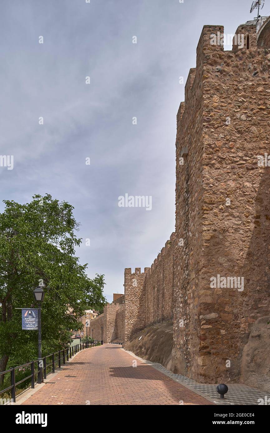 Mur du rempart sur la rue Argen dans la ville de Segorbe, Castellon, Espagne, Europe Banque D'Images