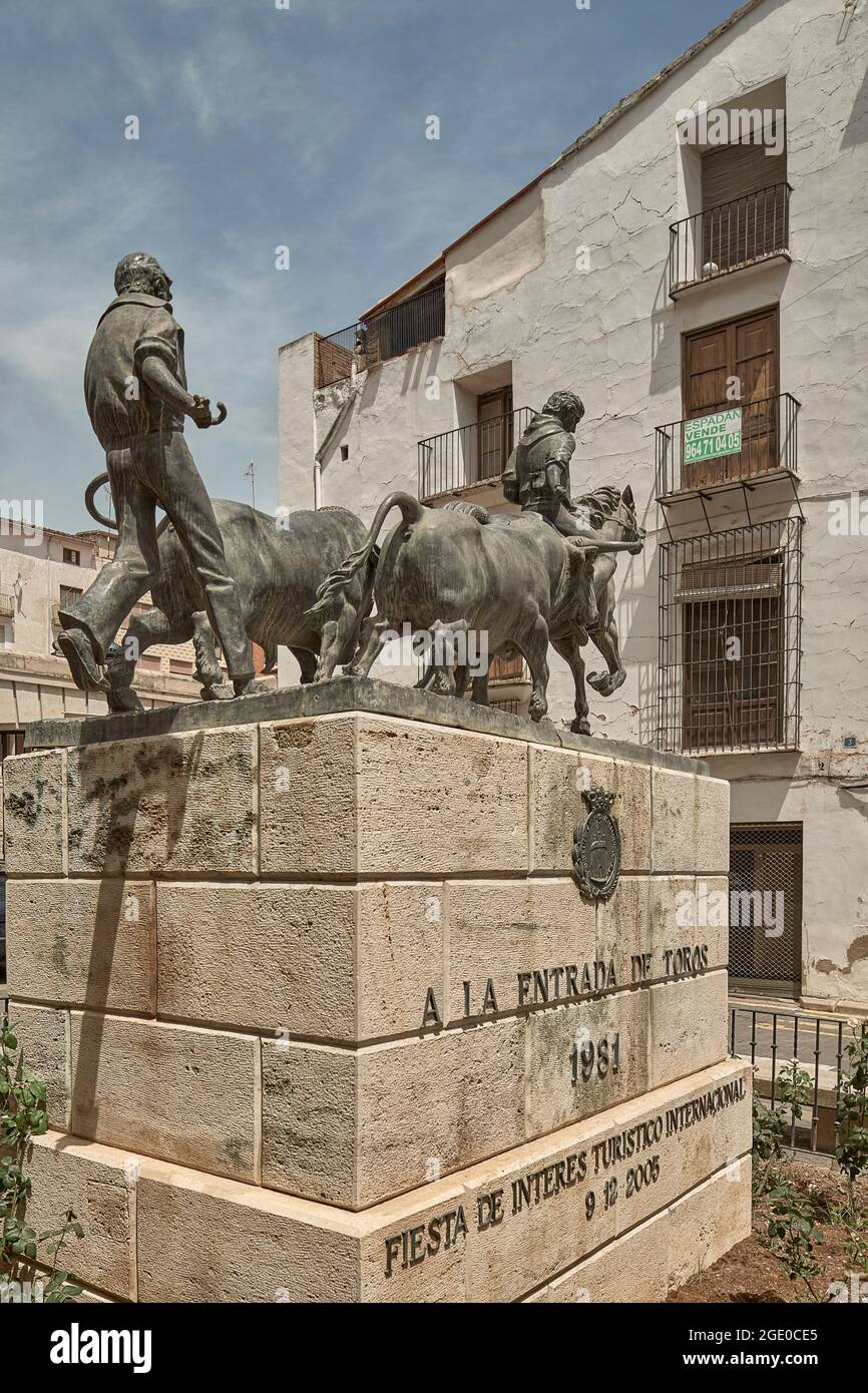 Sculpture d'entrée de taureaux et de chevaux à Ségorbe, Castellon, Espagne, Europe Banque D'Images