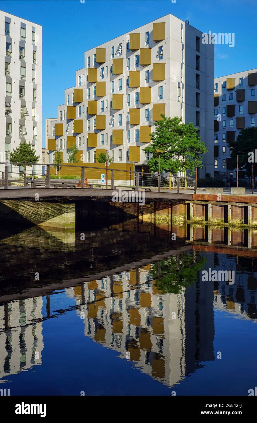 Zone de réaménagement portuaire à Odense, Danemark avec une architecture de logement moderne Banque D'Images