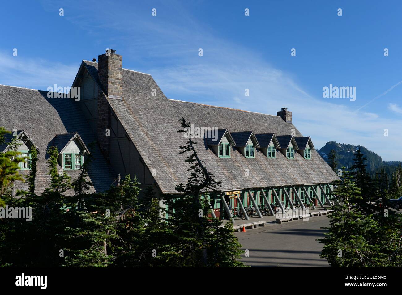 Vue sur le Paradise Inn Lodge à Paradise à Mt. Parc national de Rainier dans l'État de Washington, États-Unis. Banque D'Images