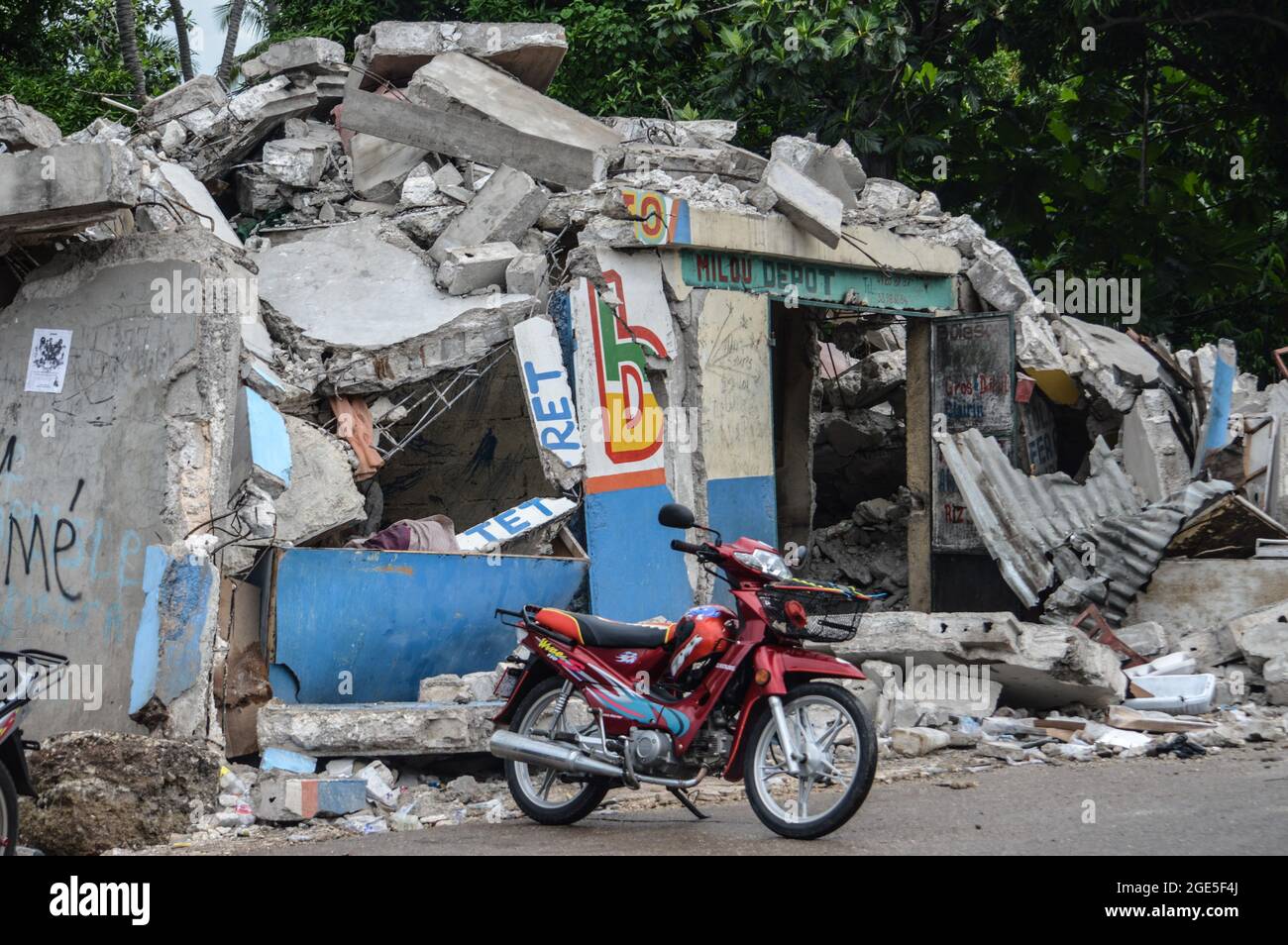 Les Cayes. 16 août 2021. La photo prise le 16 août 2021 montre un