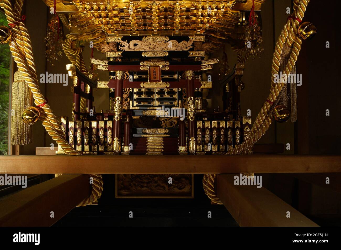 Nagano, Japon, 2021-12-08 , temple de Togakushi inférieur. Banque D'Images