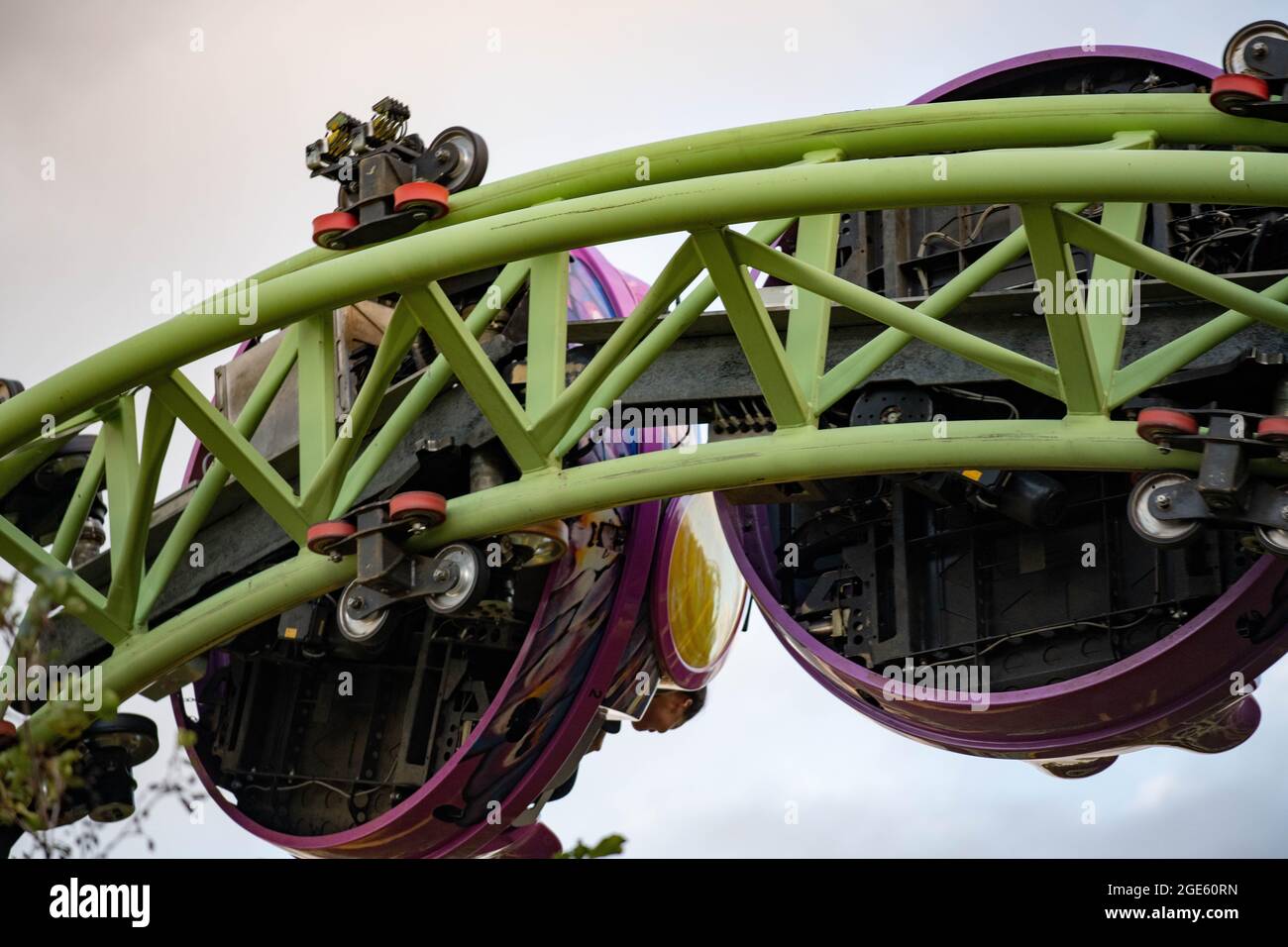 Toverland Rollercoaster Series, Fenix B&M Wing Coaster, Booster Bikes Vekoma et Dwervelwind Mack Spinning Rollercoaster pays-Bas Banque D'Images