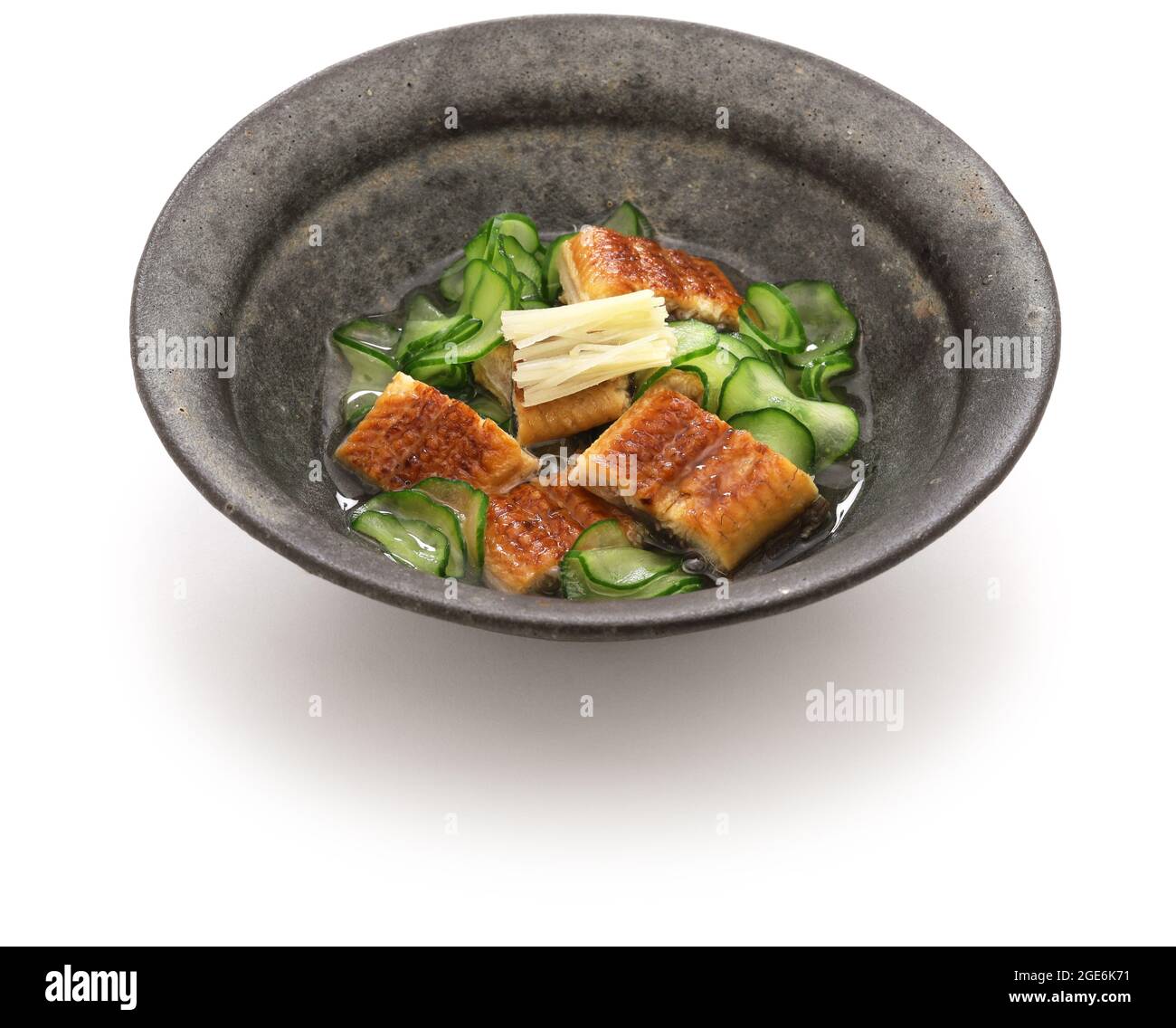 Uzaku, salade japonaise d'anguilles et de concombres grillées Banque D'Images